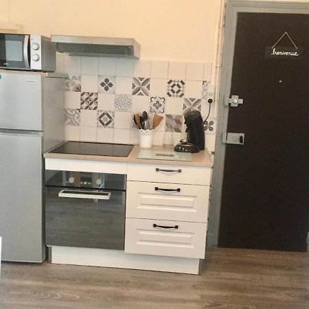 Charmant T2 Proche Vieille Ville Montluçon Екстериор снимка