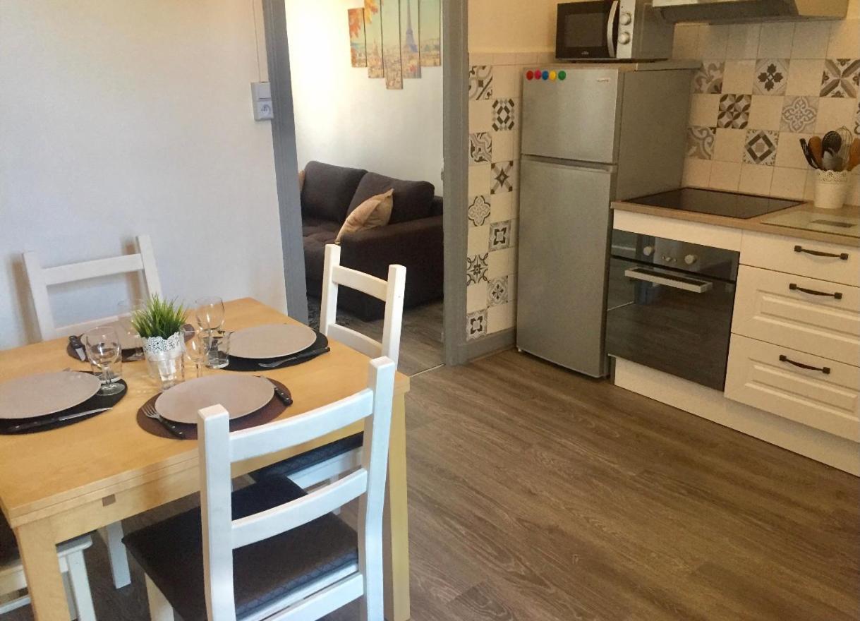 Charmant T2 Proche Vieille Ville Montluçon Екстериор снимка