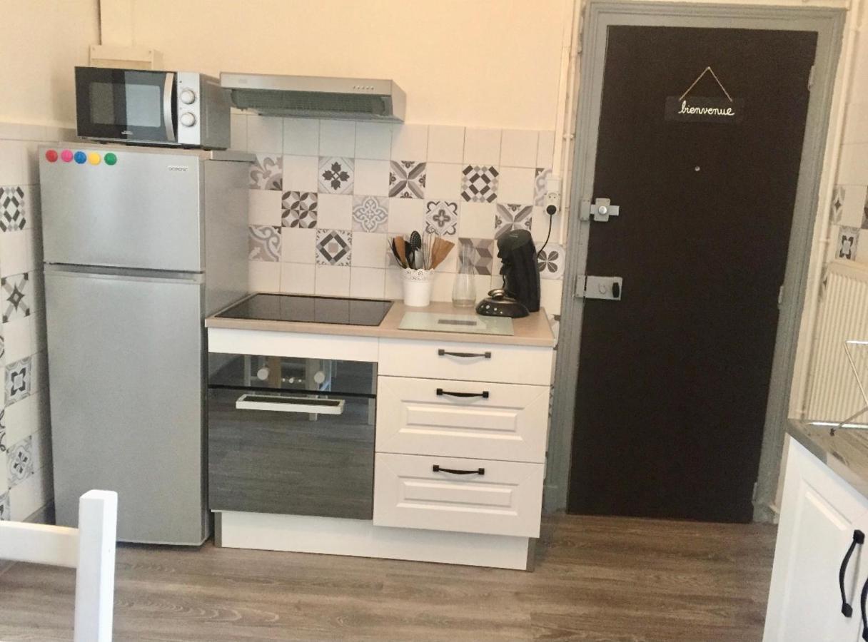 Charmant T2 Proche Vieille Ville Montluçon Екстериор снимка